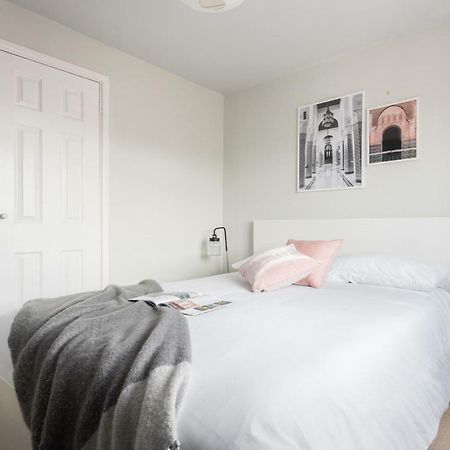 The Press House - Stylish 2Bdr British Design Home Oxford Eksteriør billede